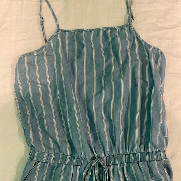 Striped jumpsuit - Picture 2 of 3